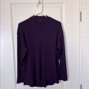 Mock neck tunic sweater. Worn once